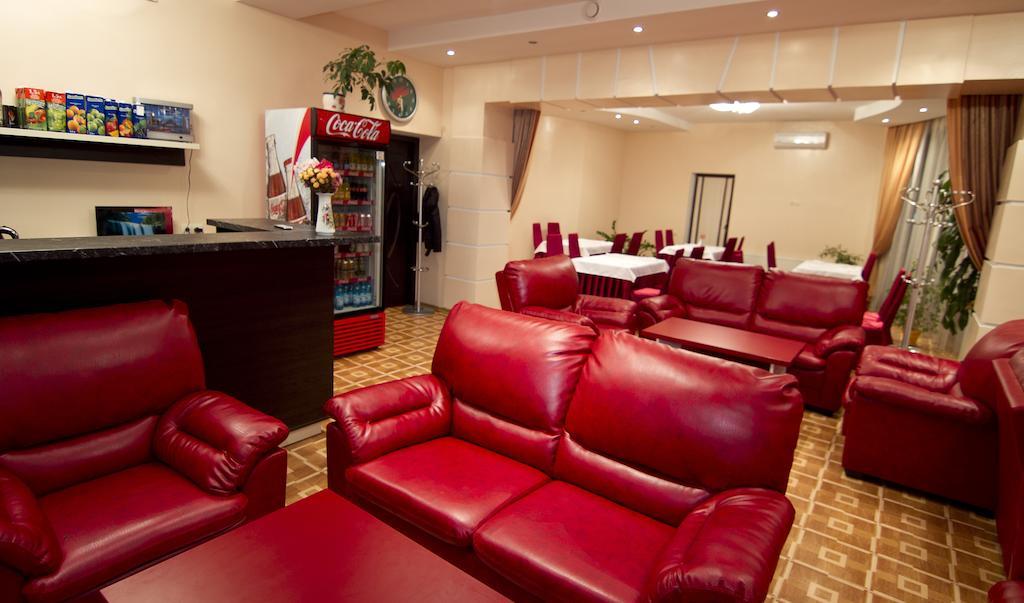 Imperial Hotel 基希讷乌 外观 照片