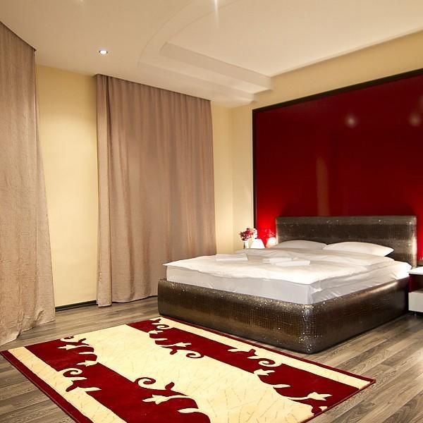 Imperial Hotel 基希讷乌 外观 照片